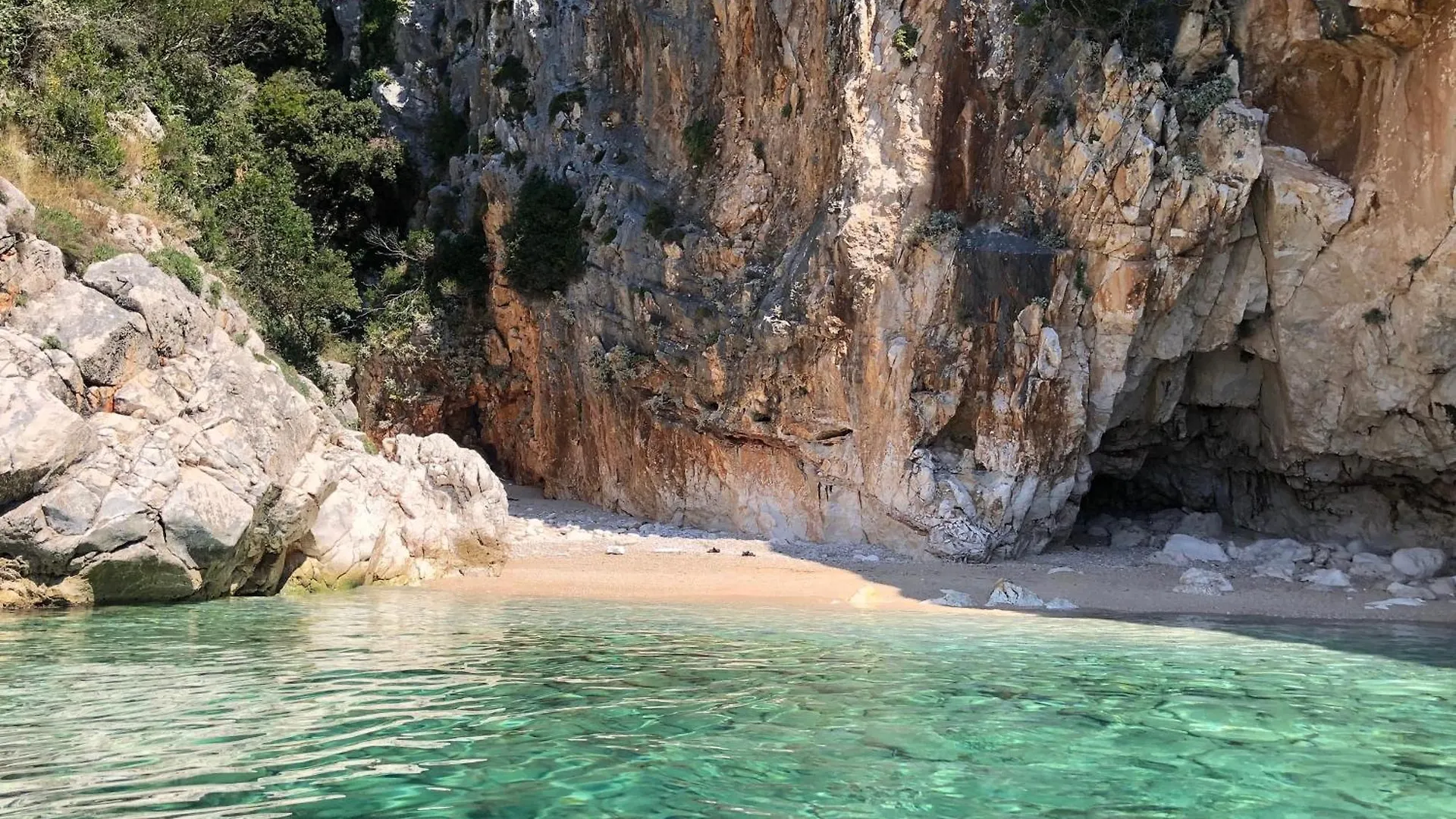 Botel Tour Di Karaburun, Isola Di Sazan E Grotta Di Haxhi Aliu Hotel Vlore